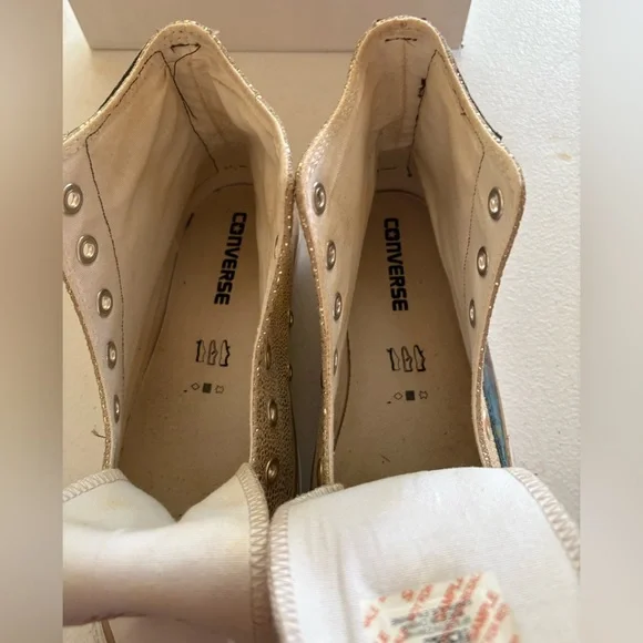 Converse Gold Leather with Custom leather panels painted by Annie Chajin. OOAK - Picture 8 of 11